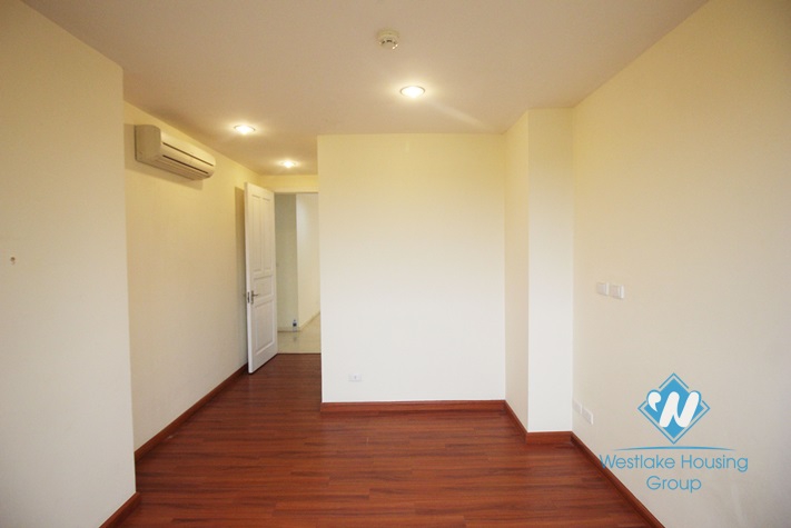Unfurnished apartment for rent in P tower Ciputra